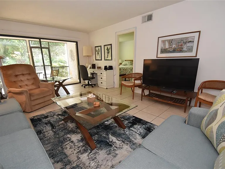 1620 Boathouse Cir #GR103 — Photo 8