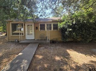 813 Sycamore St, Mineola, TX 75773