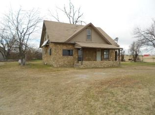 3812 S Airport Rd, El Reno, OK 73036