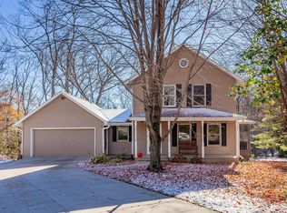 601 Chelsea Ct, Ames, IA 50014