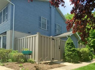 933-2 W Whitehall Rd, State College, PA 16801