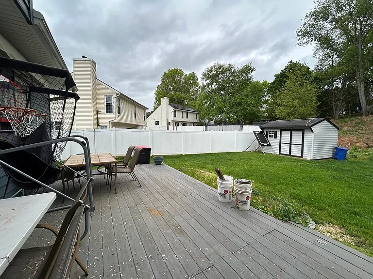 215 Hitching Post Dr — Photo 19
