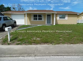 9821 Gray Fox Ln, Port Richey, FL 34668