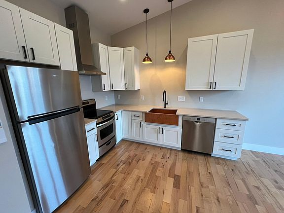 3rd image of 20 S Mason St #302