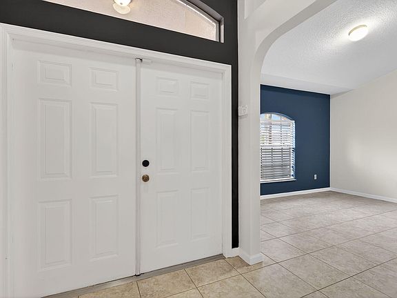 3rd image of 1234 SW Aragon Avenue