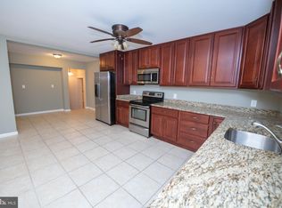 8439 Carrollton Pkwy, Hyattsville, MD 20784