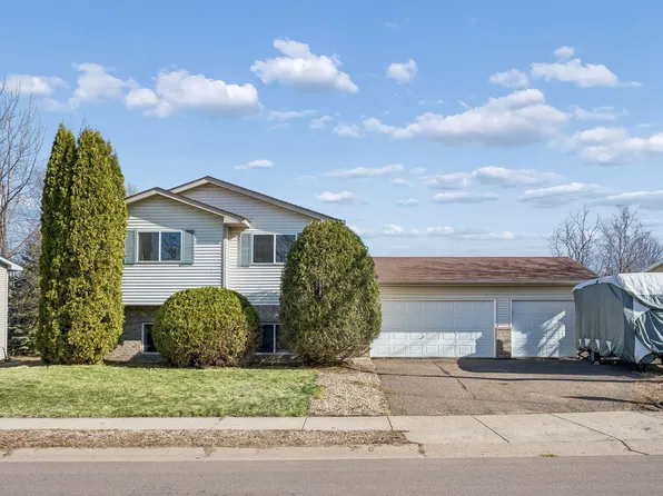 425 1st St N, Montrose, MN 55363