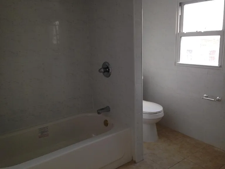 1247 S 7th St #23 — Photo 6