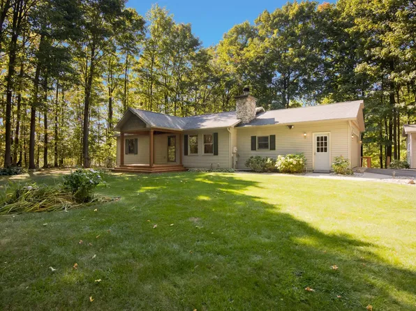 1687 Rasho Rd, Traverse City, MI 49696