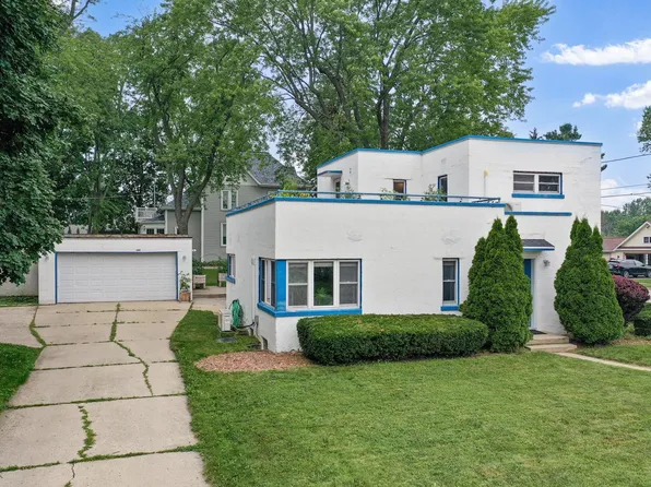 409 Lincoln St, Seymour, WI 54165
