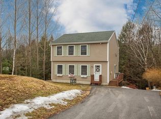 19 Iriquois Dr, Ashburnham, MA 01430