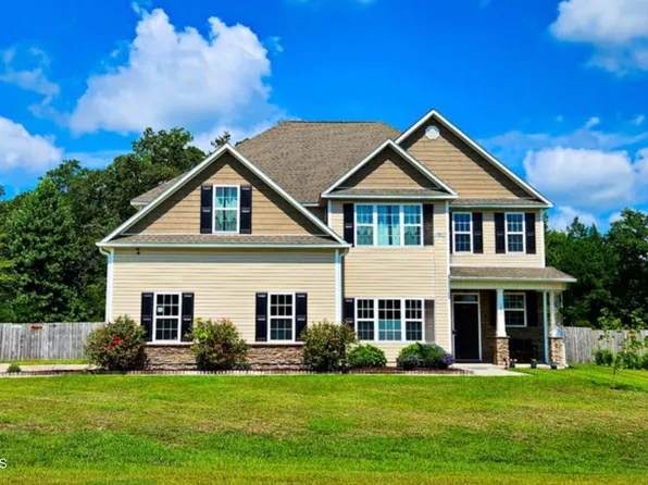 104 Falken Court, New Bern, NC 28562