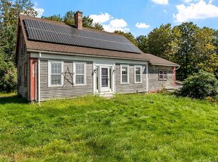 25 Old Westminster Rd, Hubbardston, MA 01452
