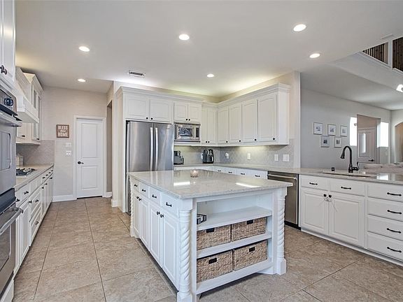 2nd image of 3463 Baldcypress Dr