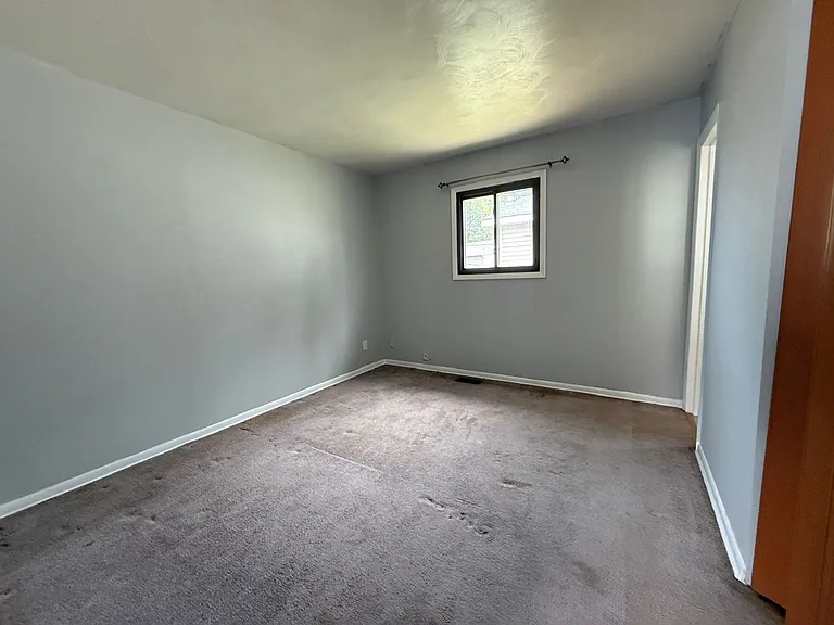 3702 Hoyt Ave — Photo 13