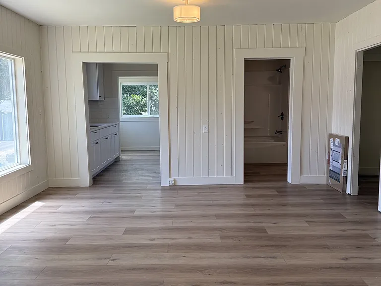 611 N Front St — Photo 5