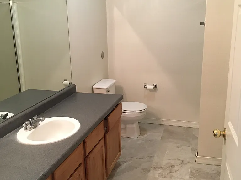 4249 Sabana Loop SE #B — Photo 5