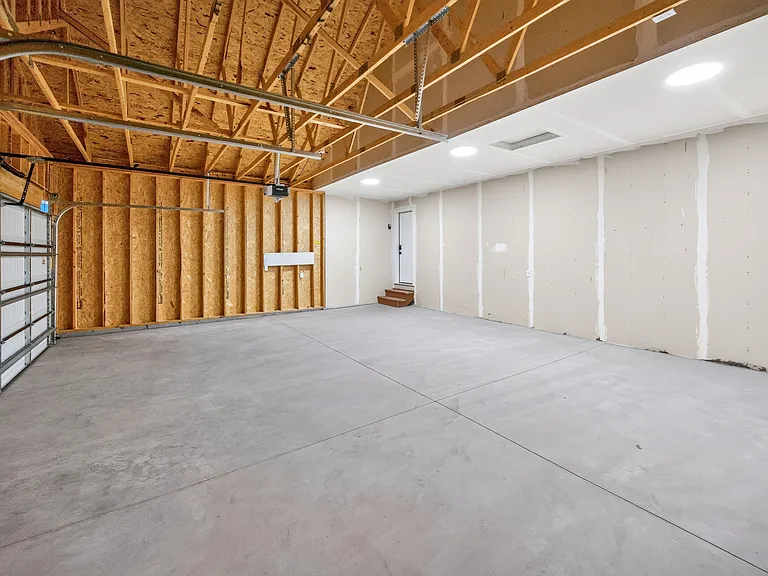 9966X 14th Cir NE — Photo 46