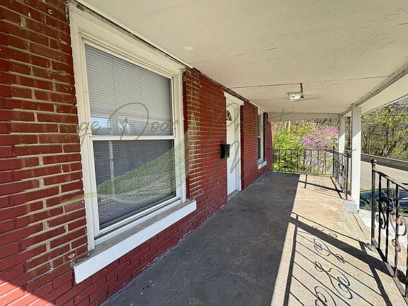 2nd image of 102 S Kansas City Ave