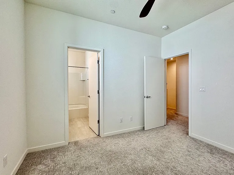 196 Log Pond Ln — Photo 15