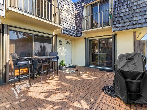 3rd image of 110 Lake Arbor Drive