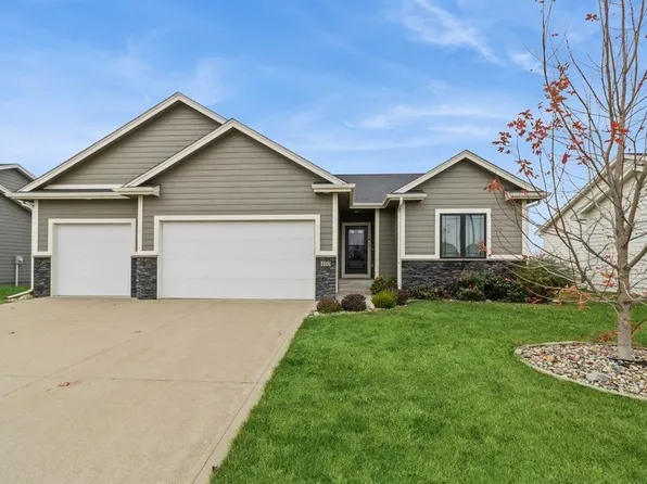 400 NW Beechwood Dr, Grimes, IA 50111