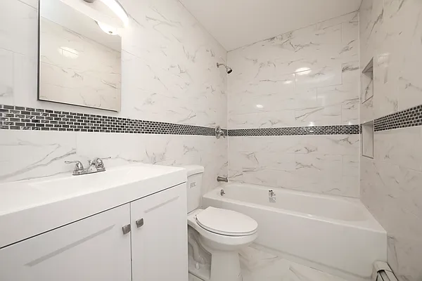 Sold by Keystone Realty USA Corp | media 17