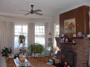 307 Alta Vista Ave, Waterloo, IA 50703