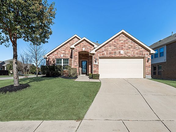 2nd image of 2401 Sun Creek Dr