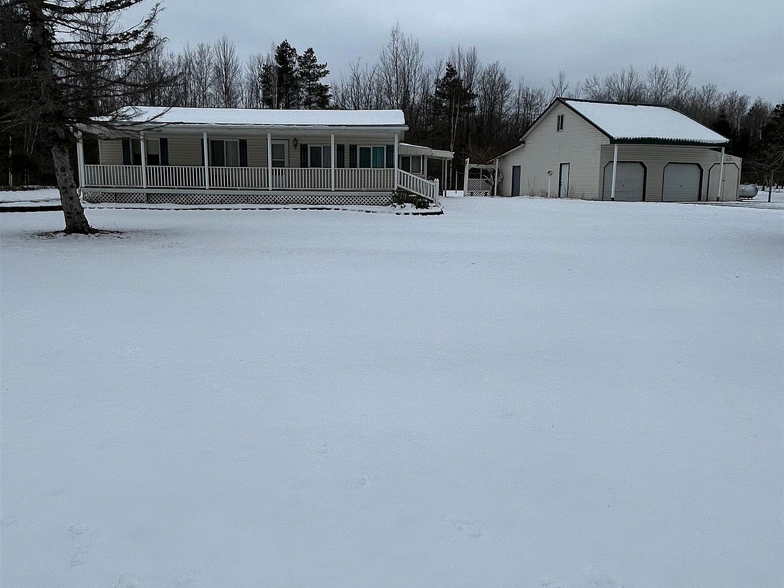 1689 W Pinconning Rd, Pinconning, MI 48650 Zillow