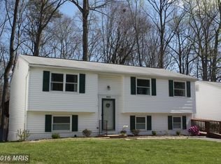 8416 Rainbow Bridge Ln, Springfield, VA 22153