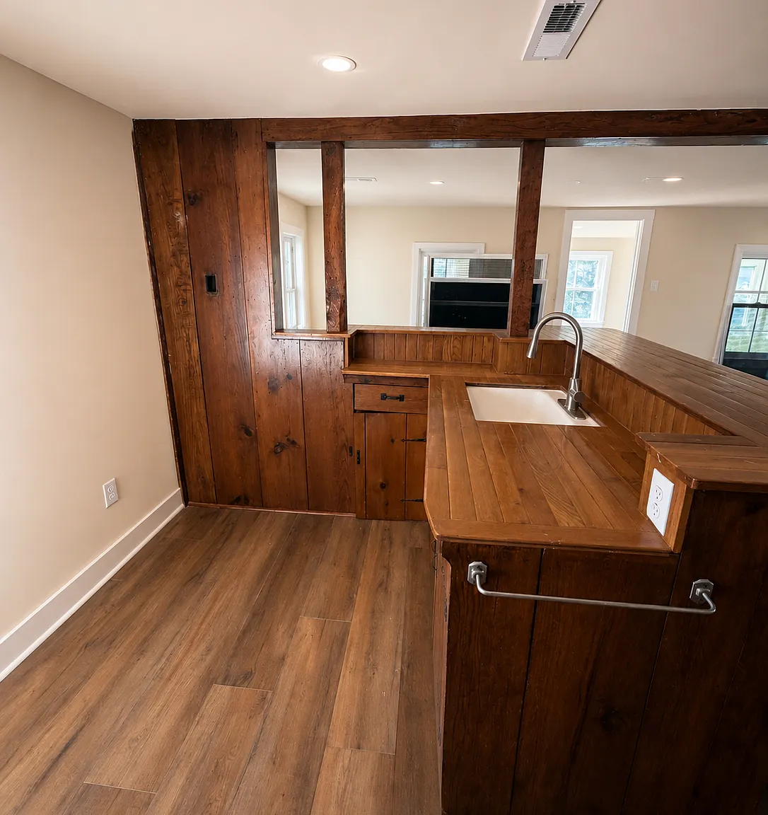 1 bed, 695 sqft, $1,595 — Photo 3