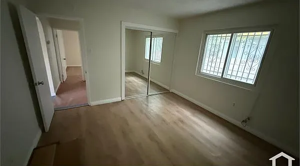 3 bed, 1100 sqft, $3,495 — Photo 3