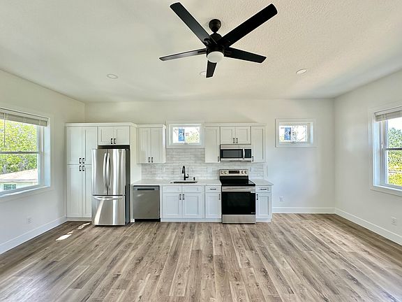 4th image of 6526 1st Ave S #1