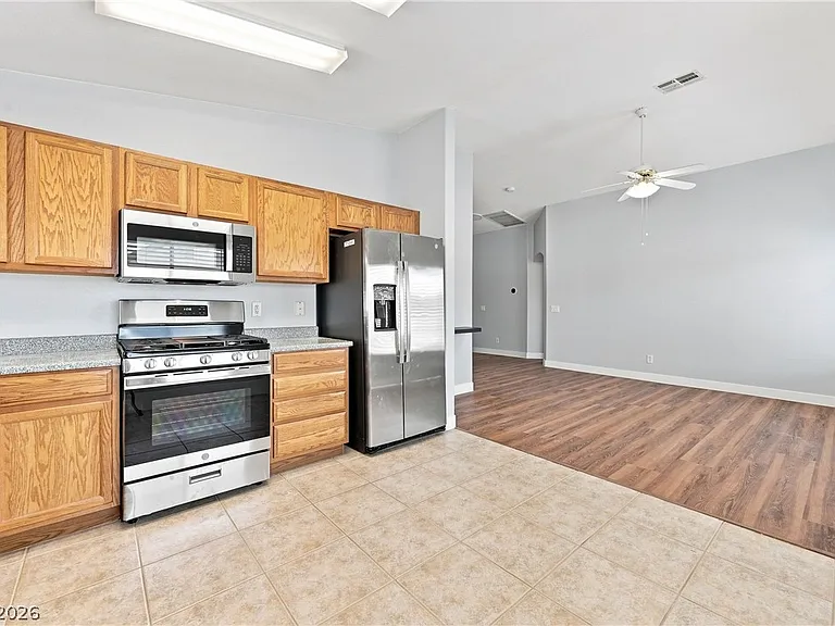 6060 Allred Pl #101 — Photo 4