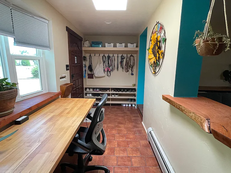 321 Sierra Pl NE — Photo 4