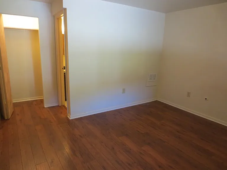 Bedroom - Master