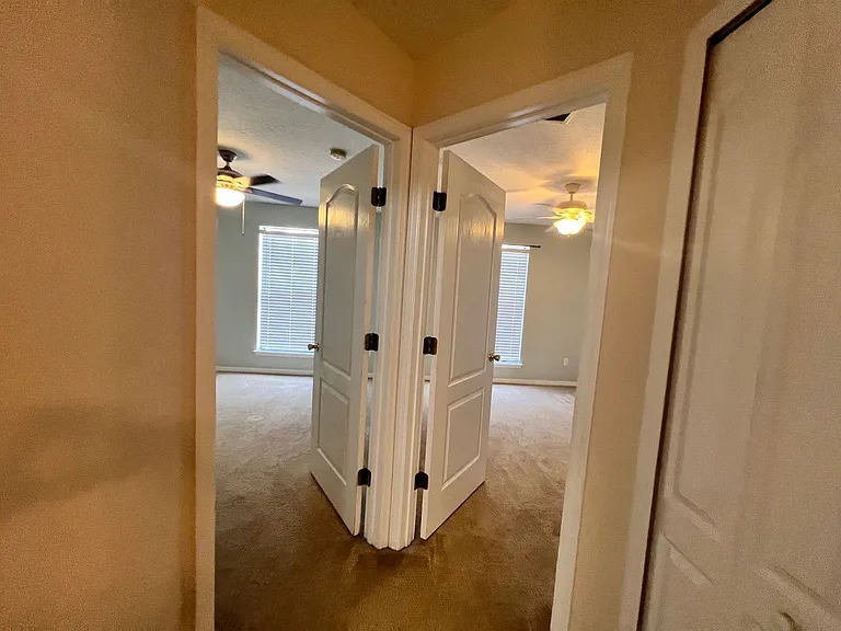 13491 Teddington Ln — Photo 41