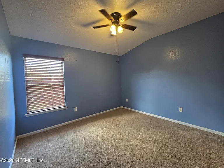 1912 Covemont Ct — Photo 18