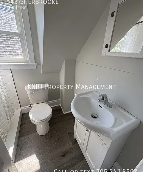 543 Sherbrooke St — Photo 15