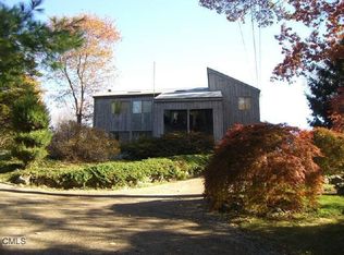 107 Partrick Ave, Norwalk, CT 06851