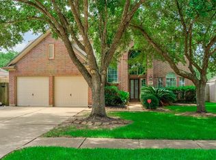 138 Greenridge Cir, League City, TX 77573