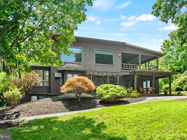 1447 High St, Enola, PA 17025