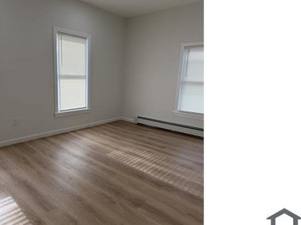 222 Pequonnock St APT 2