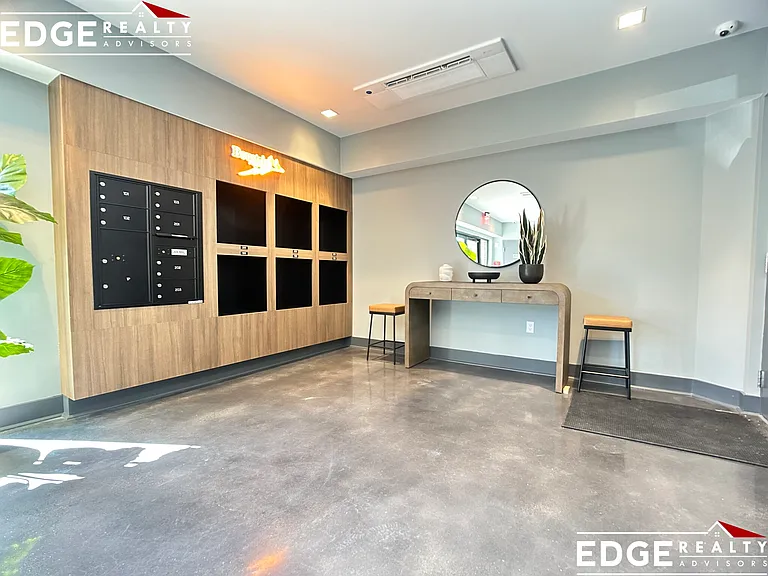 9 Newton St #101 — Photo 14