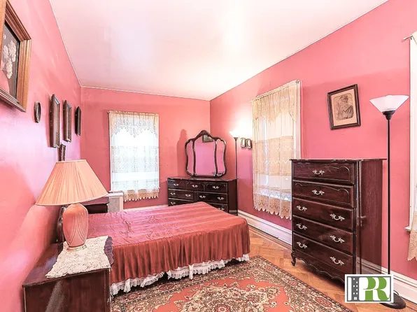 3921 Avenue R image 23 of 29