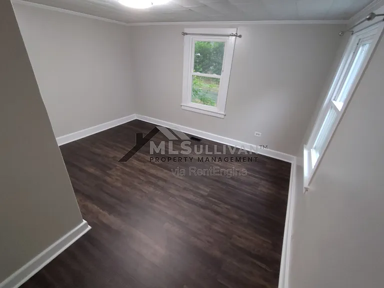 808 Glenco Rd — Photo 6