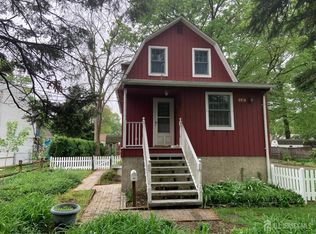 169 Misty Ln, Middlesex, NJ 08846