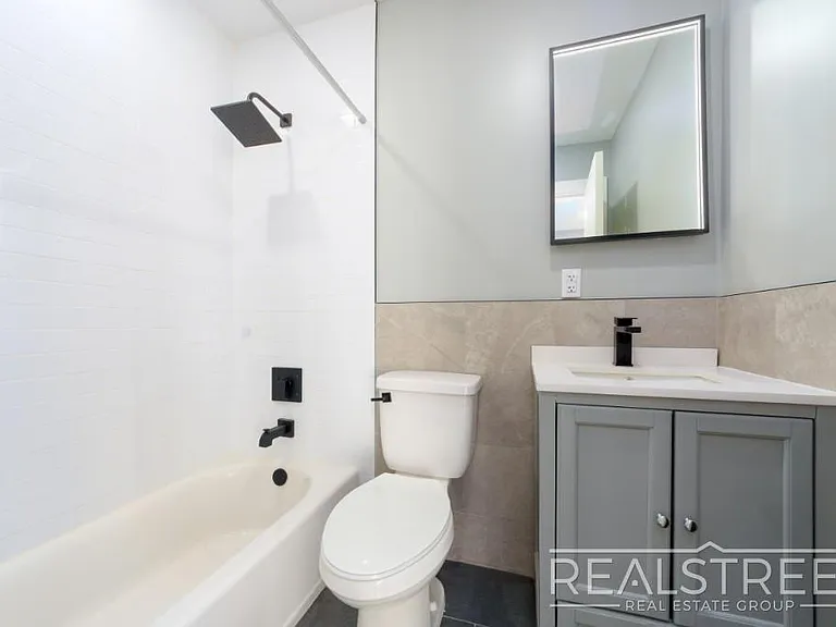 2801 Tilden Ave #2A — Photo 6