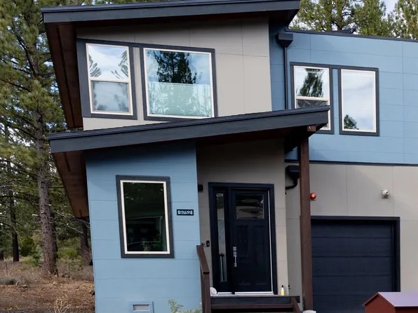 9752 Ellington Dr, Truckee, CA 96161
